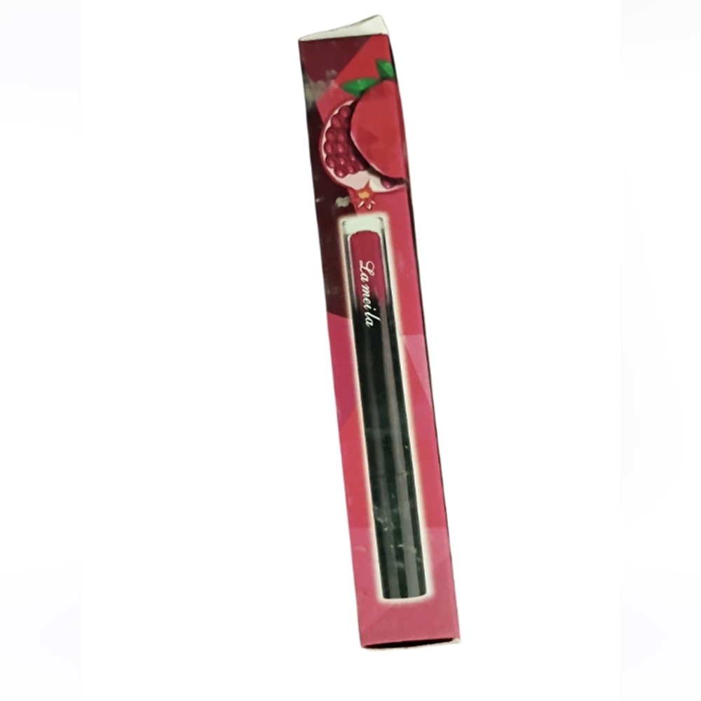 Lip Liner